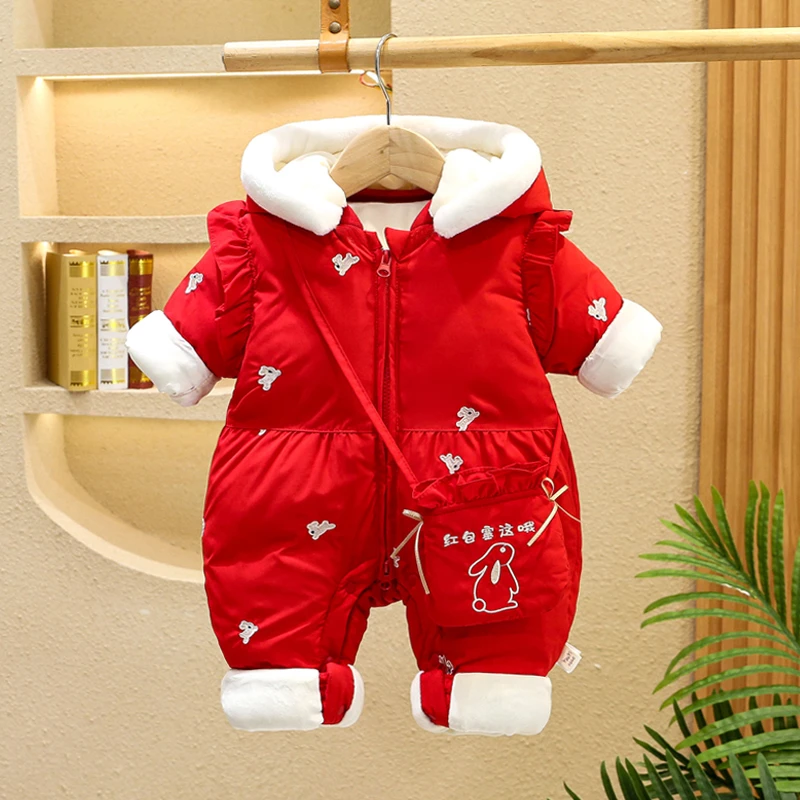 婴儿新年装冬季连体衣喜庆红色兔子拜年衣服百天周岁过年外出服