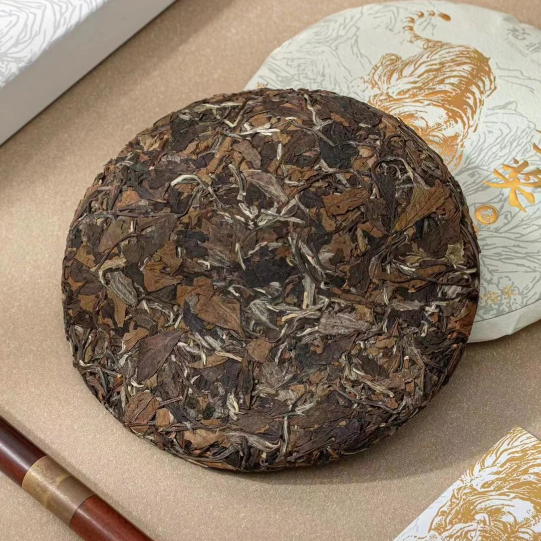 兄弟茶仓·福鼎白茶 醇厚老白茶（晒毫香）金奖 2015年 350g/饼 z