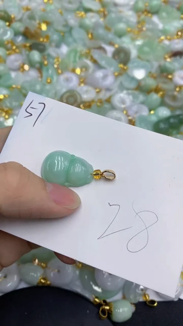 【闪购商品】翡翠颈饰未镶嵌1号