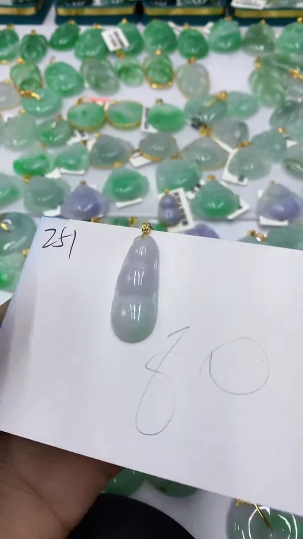 【闪购商品】翡翠颈饰18K金镶嵌1号