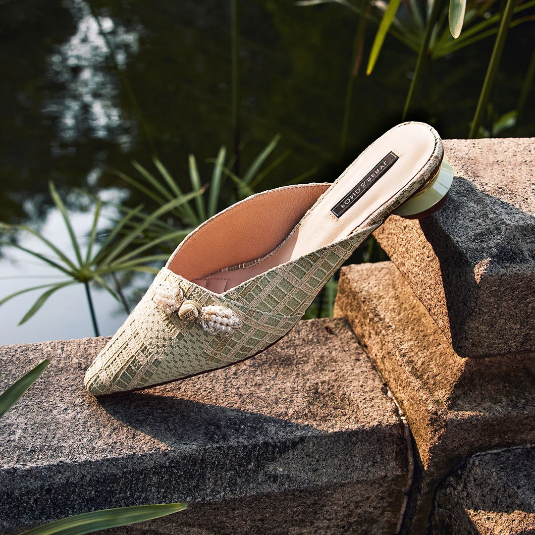 （活动）24年夏季新款可外穿后空凉鞋时装鞋女FB31114031