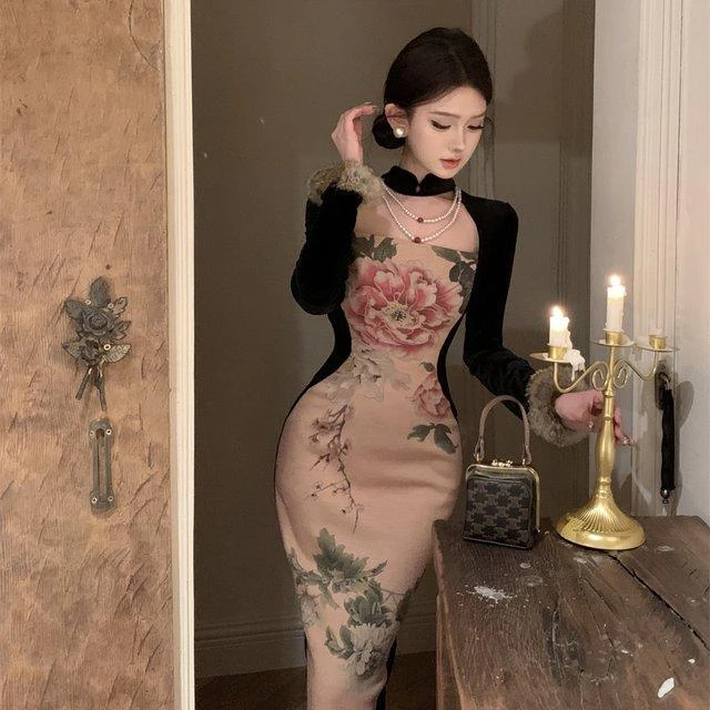 【花月】定位花纯欲修身性感气质改良新中式秋冬设计感小众长裙