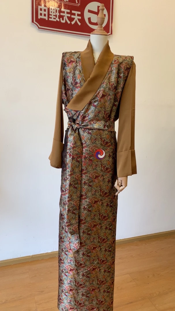 女士夏季款真两件套西藏服外搭