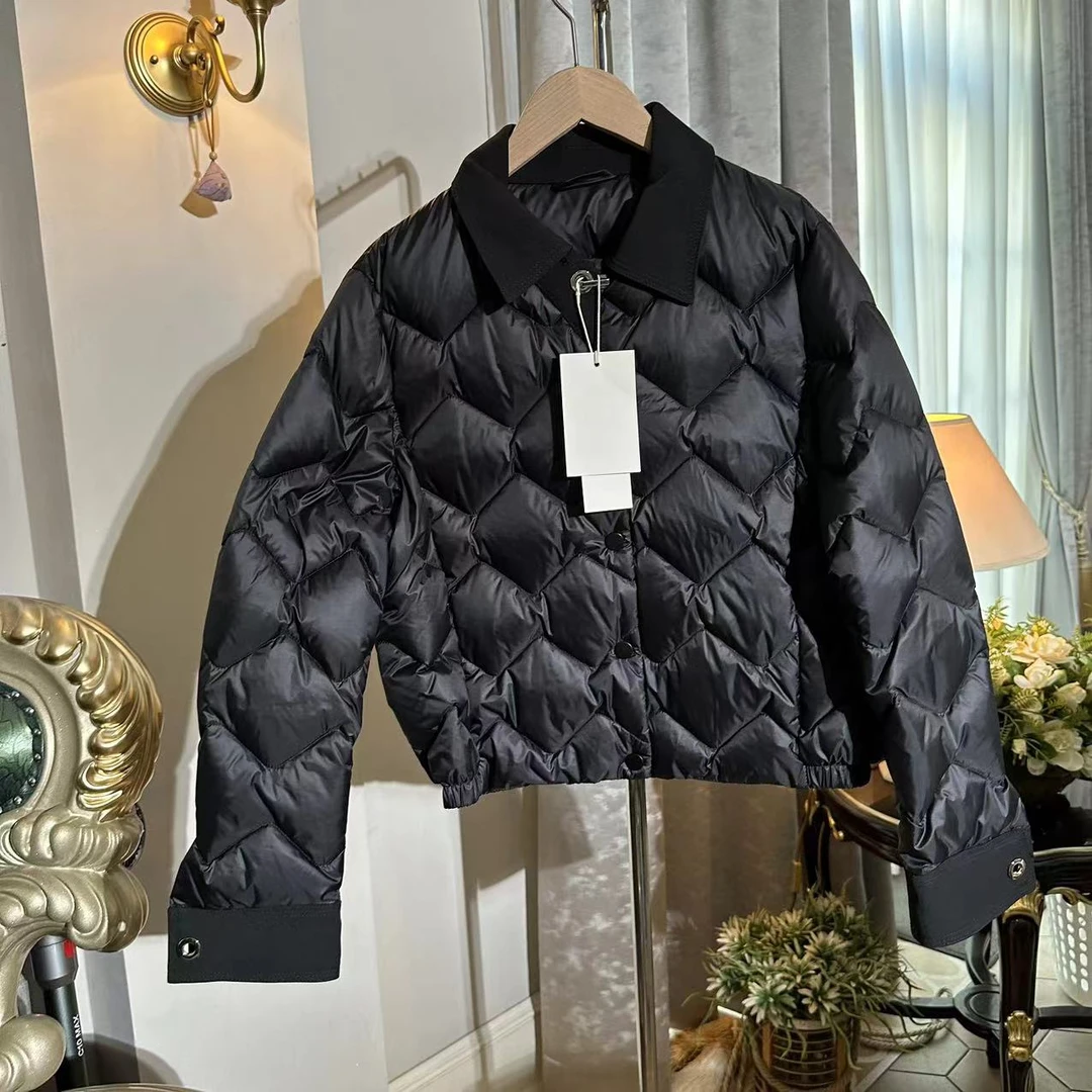 【我见犹怜】时尚新款经典百搭羽毛外套SY2406045