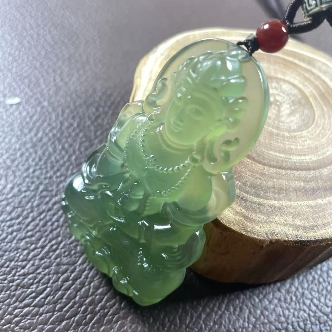 【佟总宠粉】纯天然正冰种湖水绿蛇纹石玉未镶嵌渡母观音