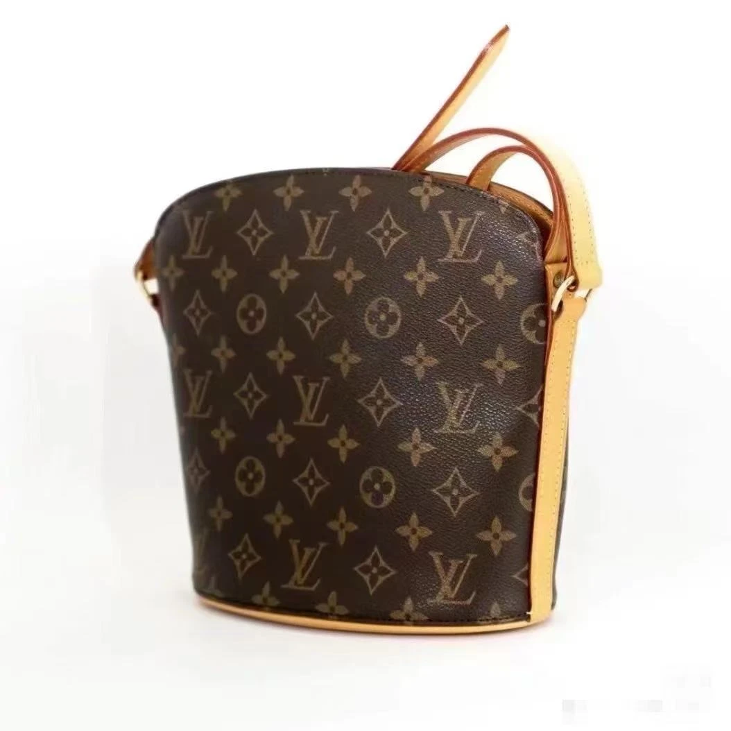 95新 LouisVuitton/路易威登 95新 LouisVuitton单肩包酒壶 29580