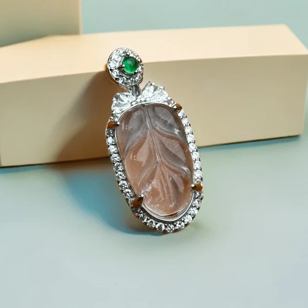 【俄料源头】石英质玉镶嵌叶子吊坠手工气质时尚金枝玉叶精致轻奢