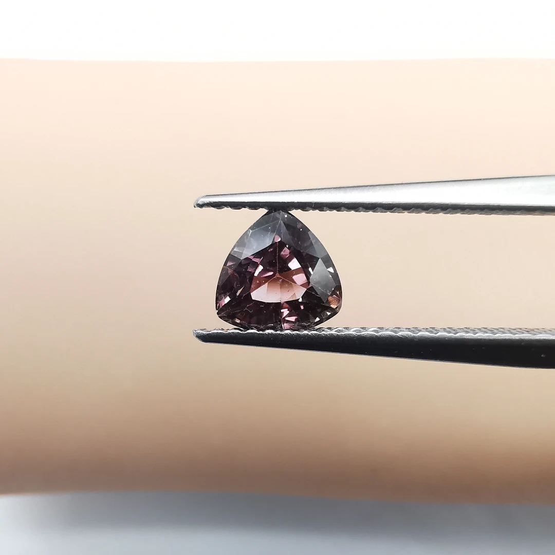 【斯里兰卡宝石馆】3723-108/斯里兰卡棕色蓝宝石无烧-1.11ct