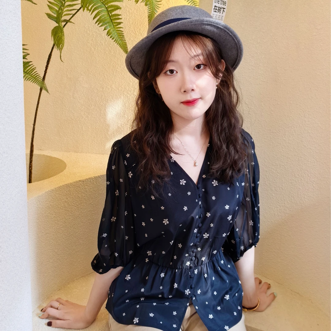 鹿王波点七分袖桑蚕丝上衣