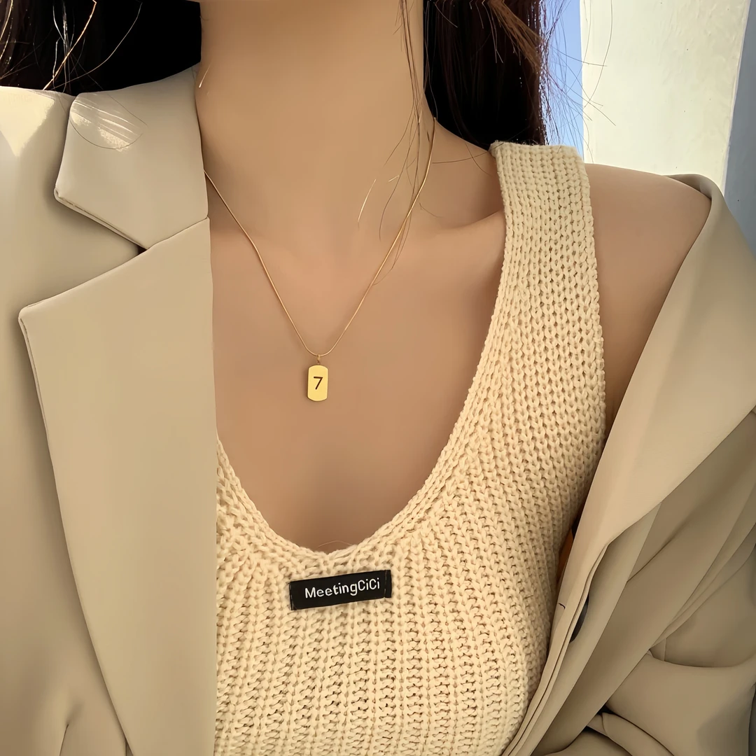 钛钢项链 个性幸运数字7蛇骨项链女不掉色时尚简约百搭金色锁骨链