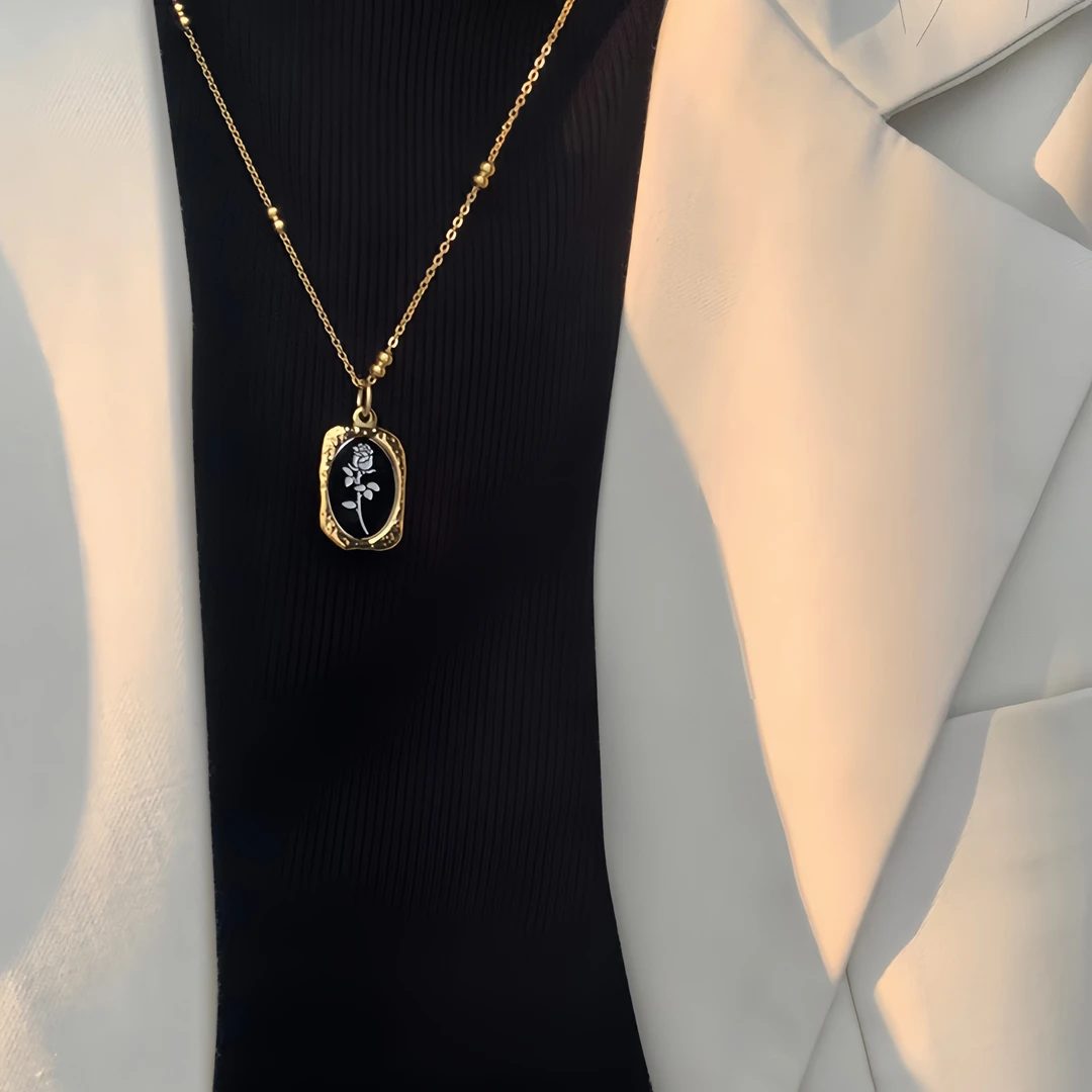 钛钢项链 玫瑰镜面方牌项链女复古轻奢气质时尚百搭不掉色锁骨链