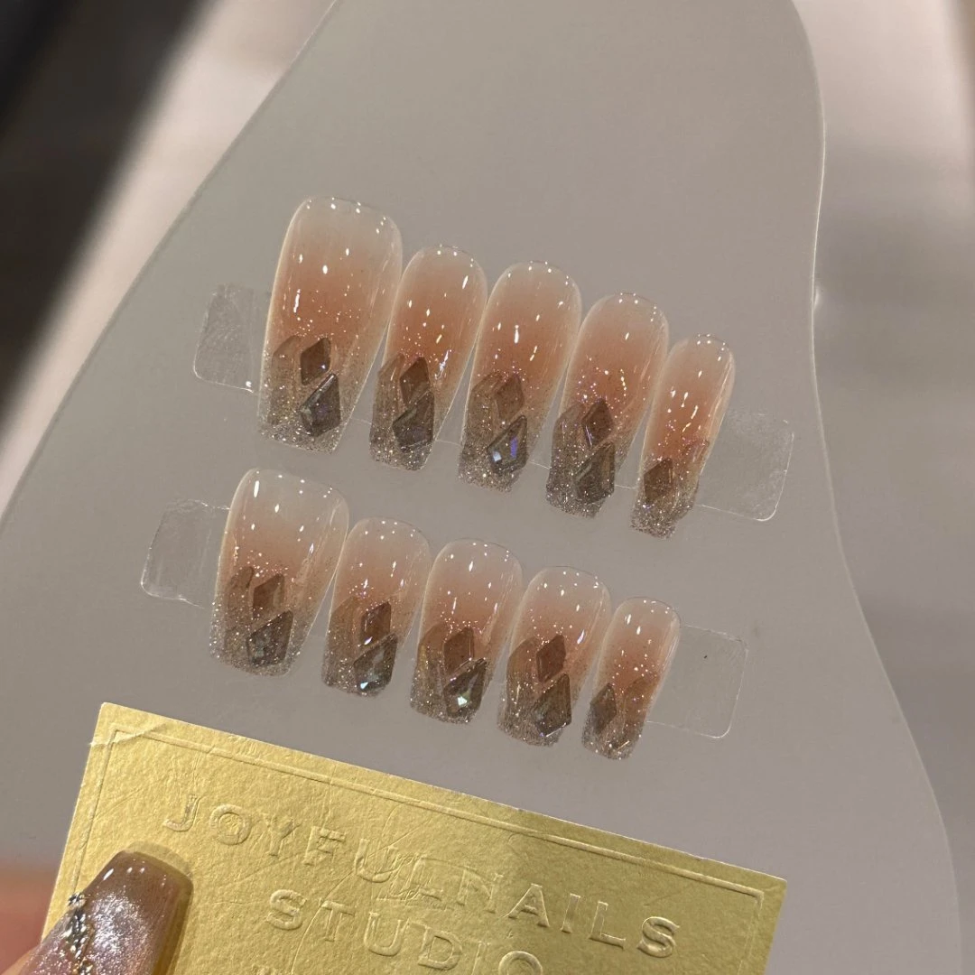 【蜂蜜】手工定制穿戴甲极光钻气质美甲显白穿戴式光疗甲