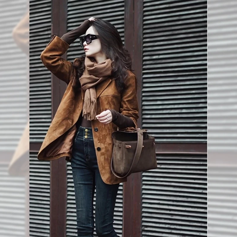 美拉德风穿搭高级感气质休闲咖色西装外套女装秋季轻熟风复古西服