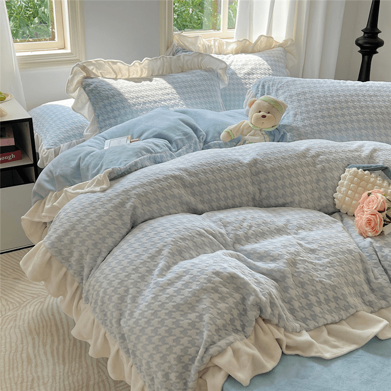 韩版牛奶绒立体雕花四件套少女花边高克重加绒加厚被套单人三件套