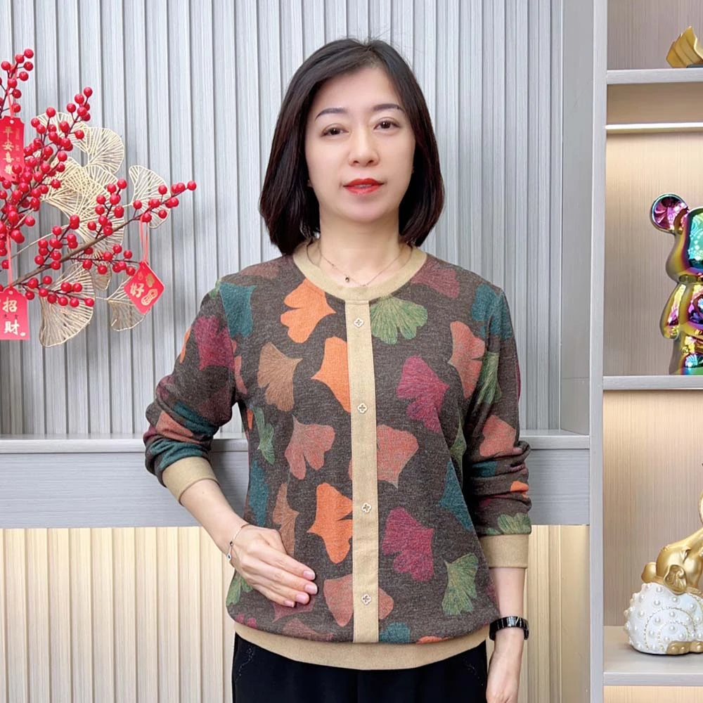 2024秋冬新款中老年妈妈装休闲洋气百搭气质显瘦减龄大码长袖上衣