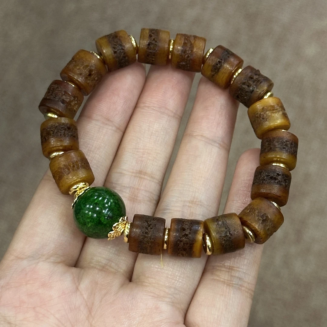 收藏品M牛+QJ  顶顶DIY设计款串珠