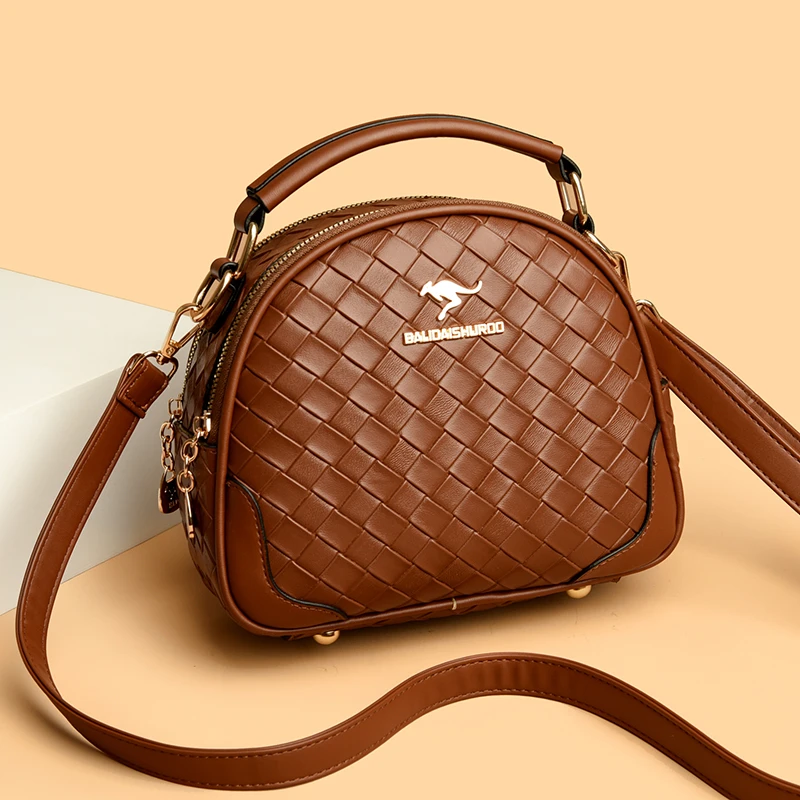 品牌女包爆款真皮斜挎包新款软皮单肩包外出妈妈包百搭气质小包女