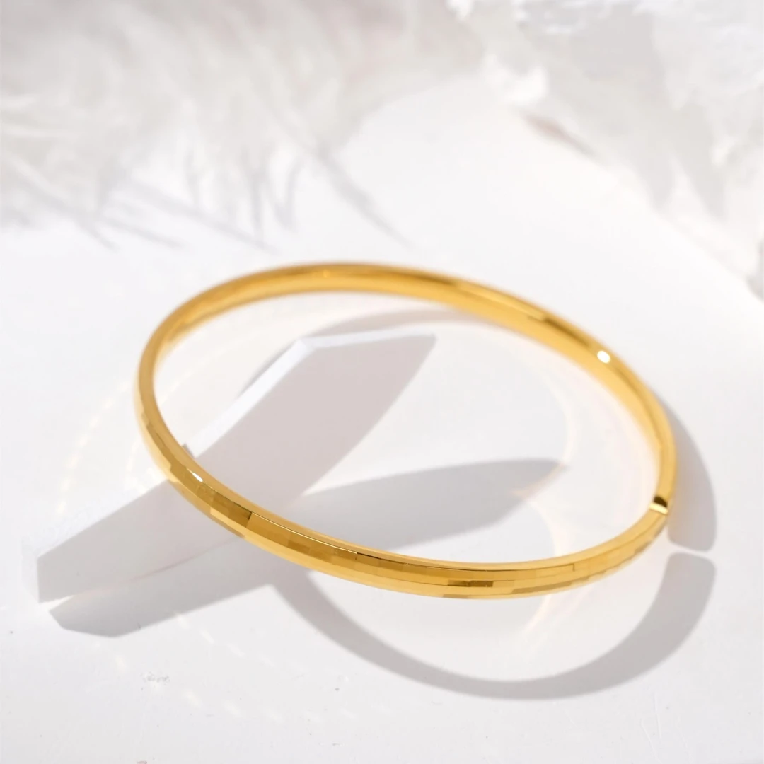 C-012胖妹妹大码饰品时尚轻奢百搭大号活口水立方手镯