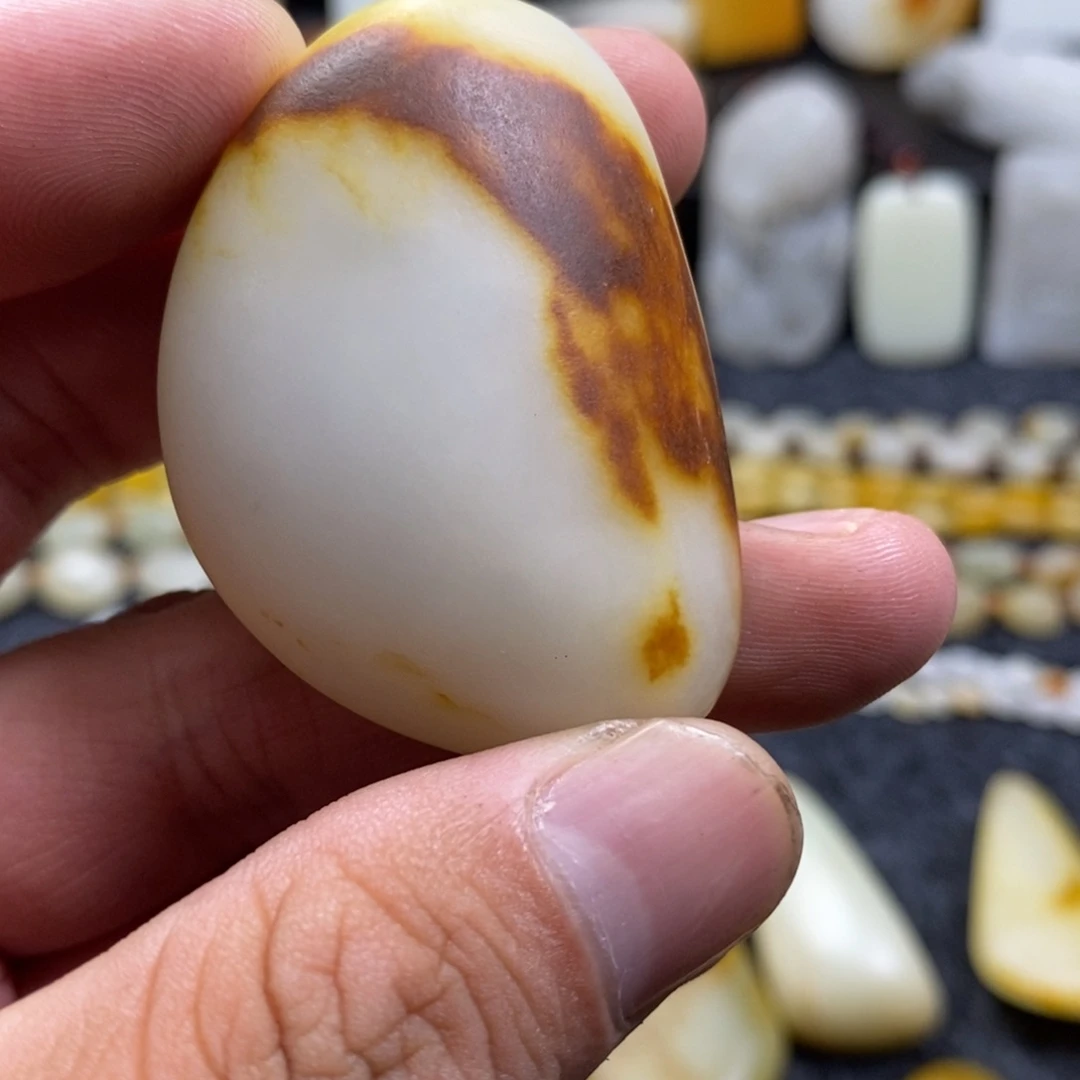【闪购商品】和田玉颈饰未镶嵌