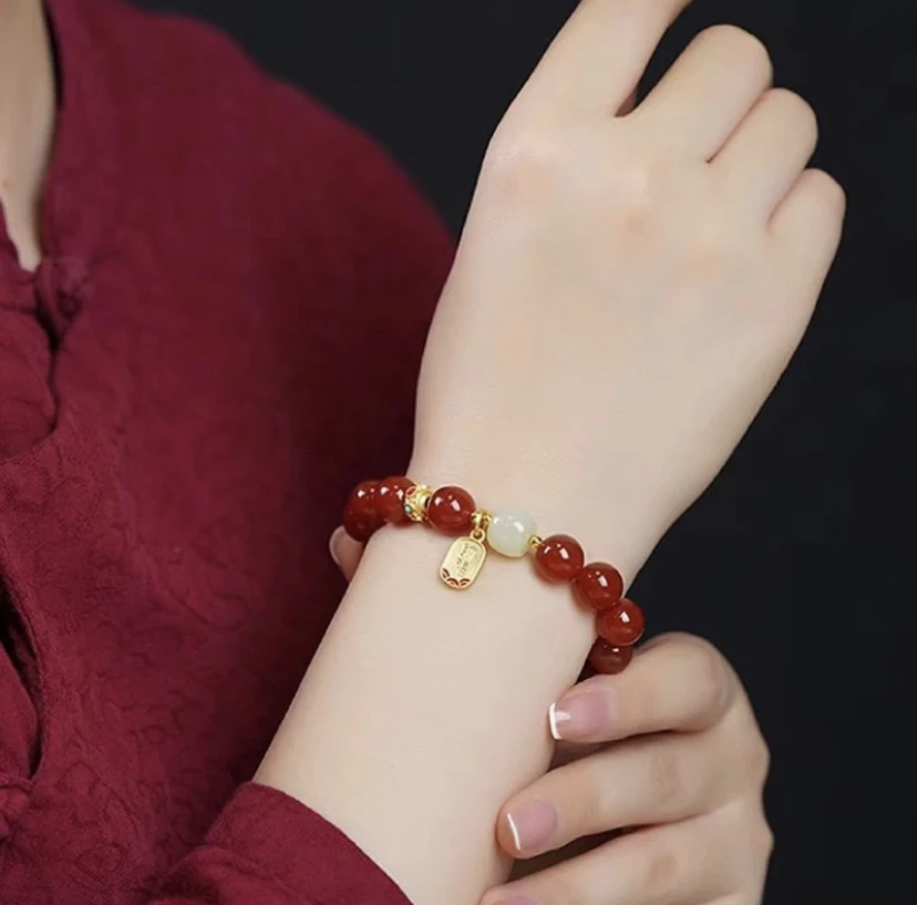 纯天然红玛瑙手链女国潮小众设计和田玉显高贵手串新中式纳福手链