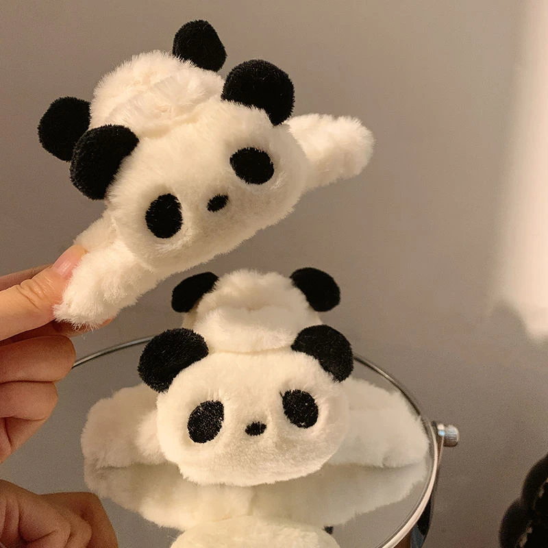 理可爱熊猫毛绒抓夹女后脑勺发夹卡通夹子盘发鲨鱼夹发饰头饰秋冬
