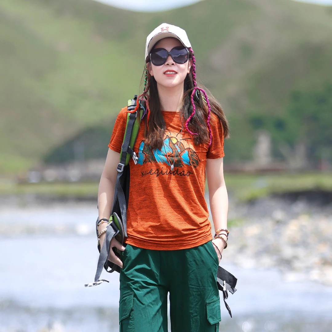 雪丘岛户外新款圆领出游休闲印花弹力速干透气T恤短袖上衣情侣款