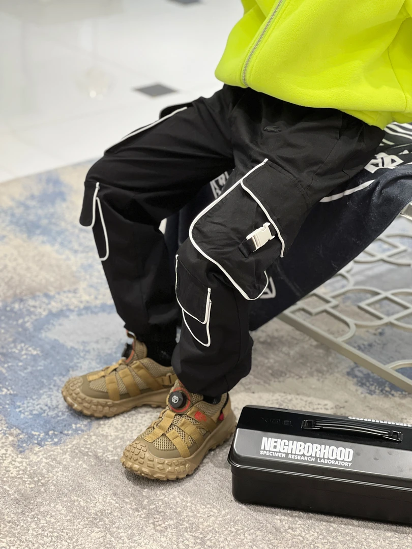 E Magic BOX童装“滑板操场“儿童限量款工装裤22254