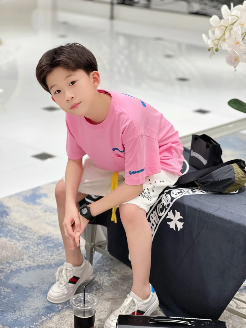 潮牌童装定制”明星精致”亲子夏季短袖23813