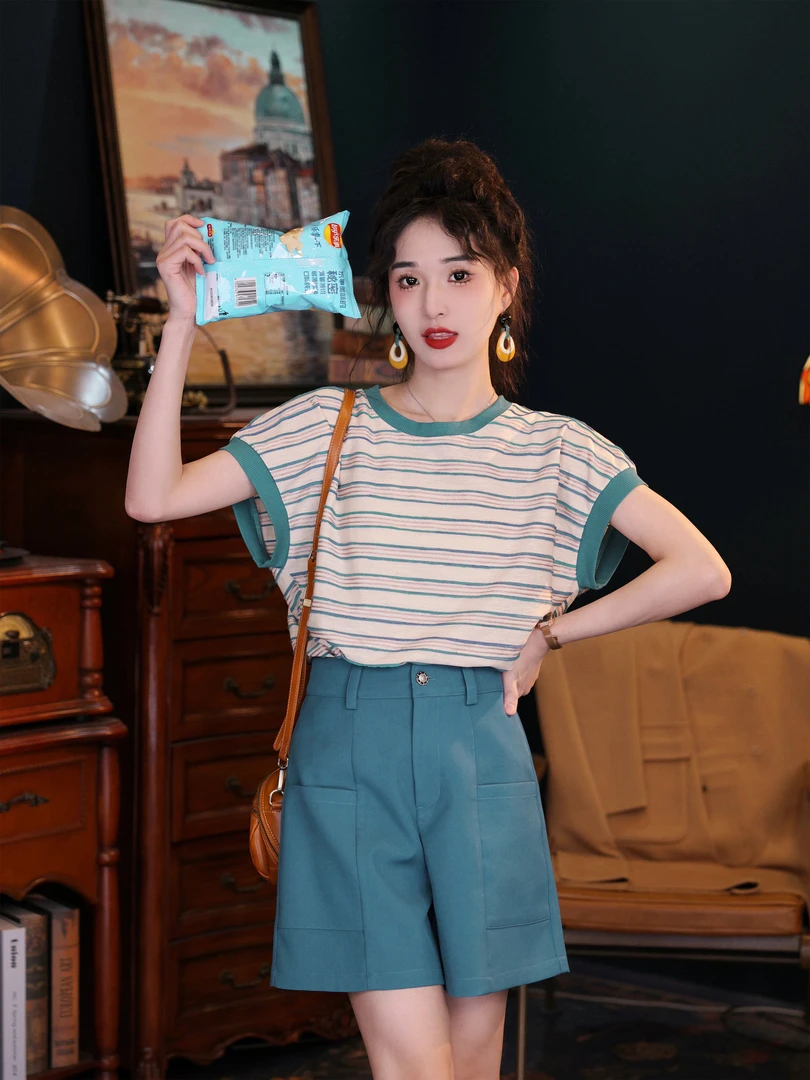 陈佳洁烟雨江南港风复古拼色条纹短袖T恤女宽松上衣JF042495