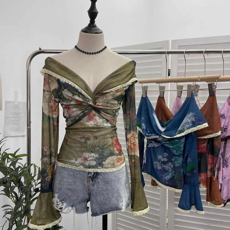 实拍复古油画印花碎花褶皱修身短款喇叭长袖上衣9907莫奈花园风