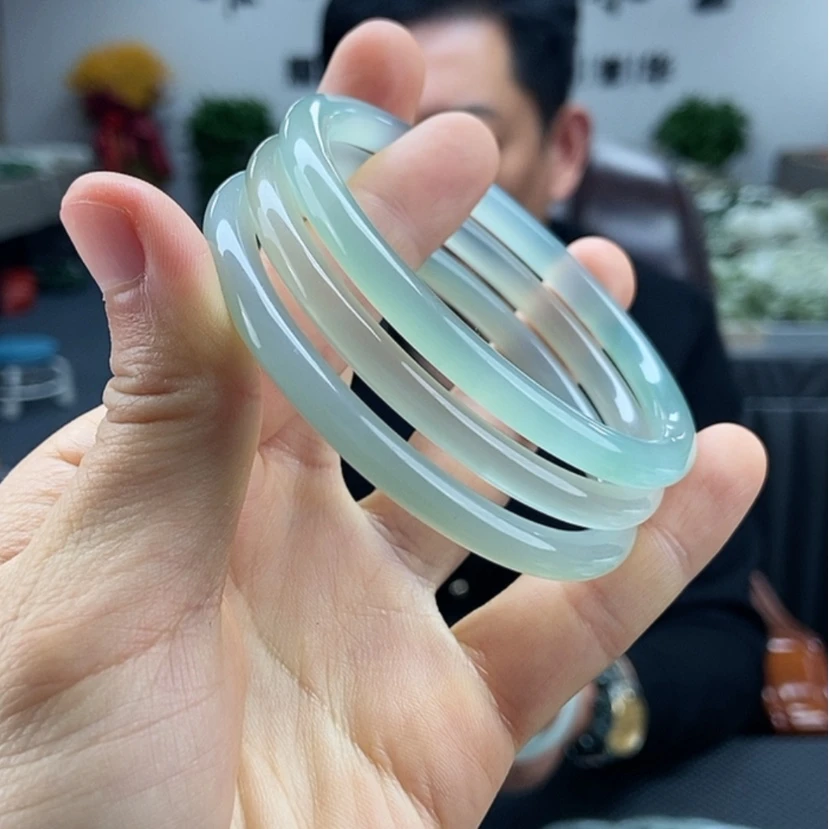 【闪购商品】玛瑙/玉髓手镯颜色纹路多样性发货拍一发一未镶嵌