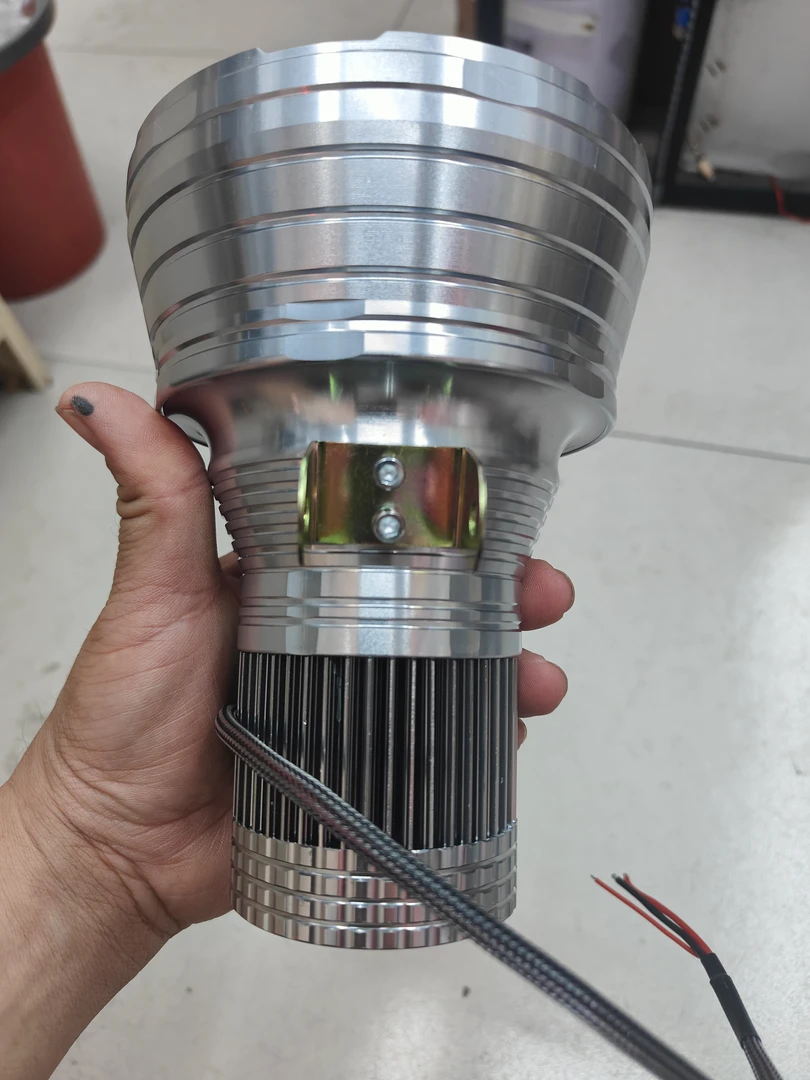 定制款歼灭炮plus240瓦聚光远射版