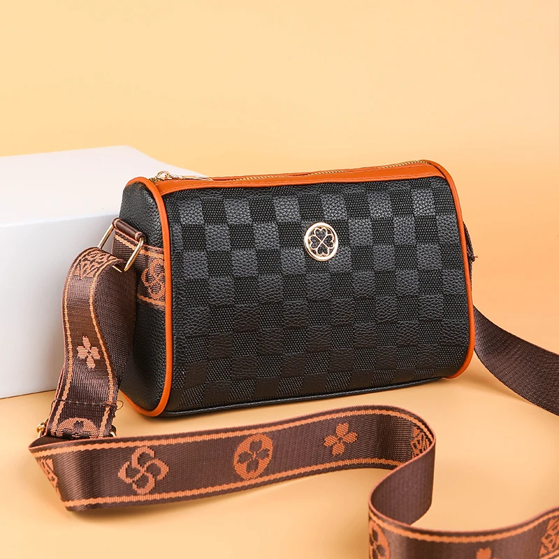 包包女2024新款女士斜挎包中年妈妈大容量枕头包手机零钱包包