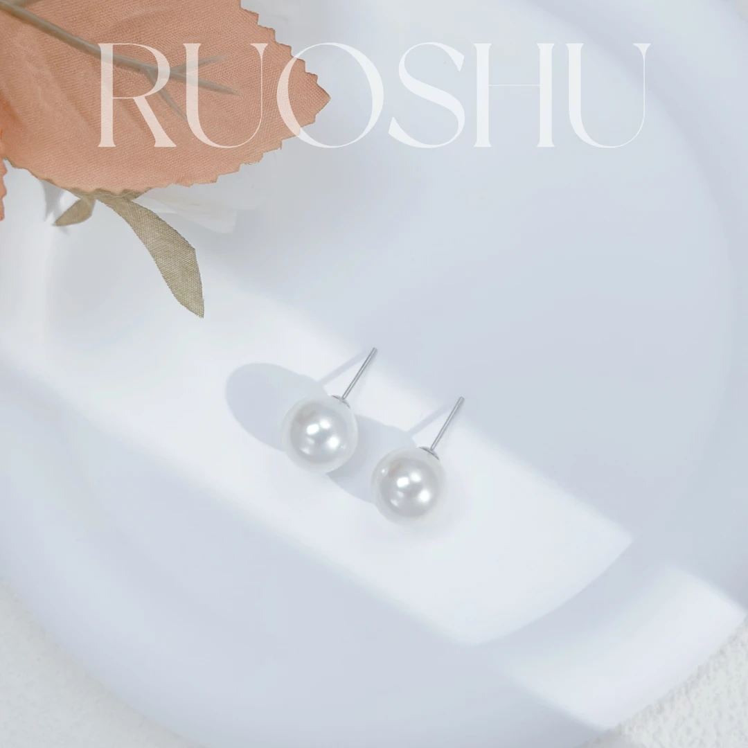 925银耳饰 时尚 清新镜面光  经典气质款素耳钉 精巧 简约百搭