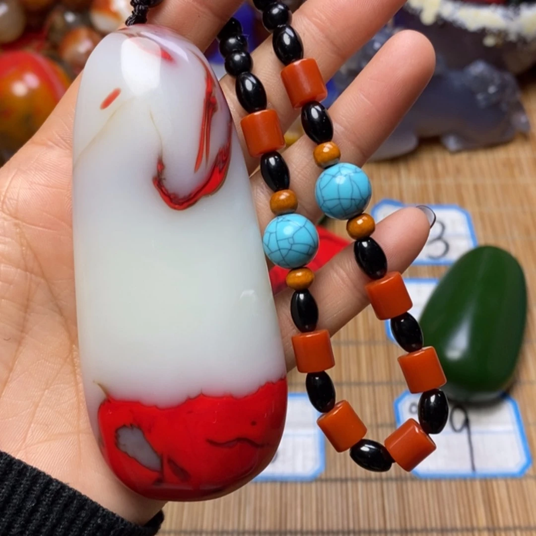 【闪购商品】玛瑙手饰未镶嵌白***家