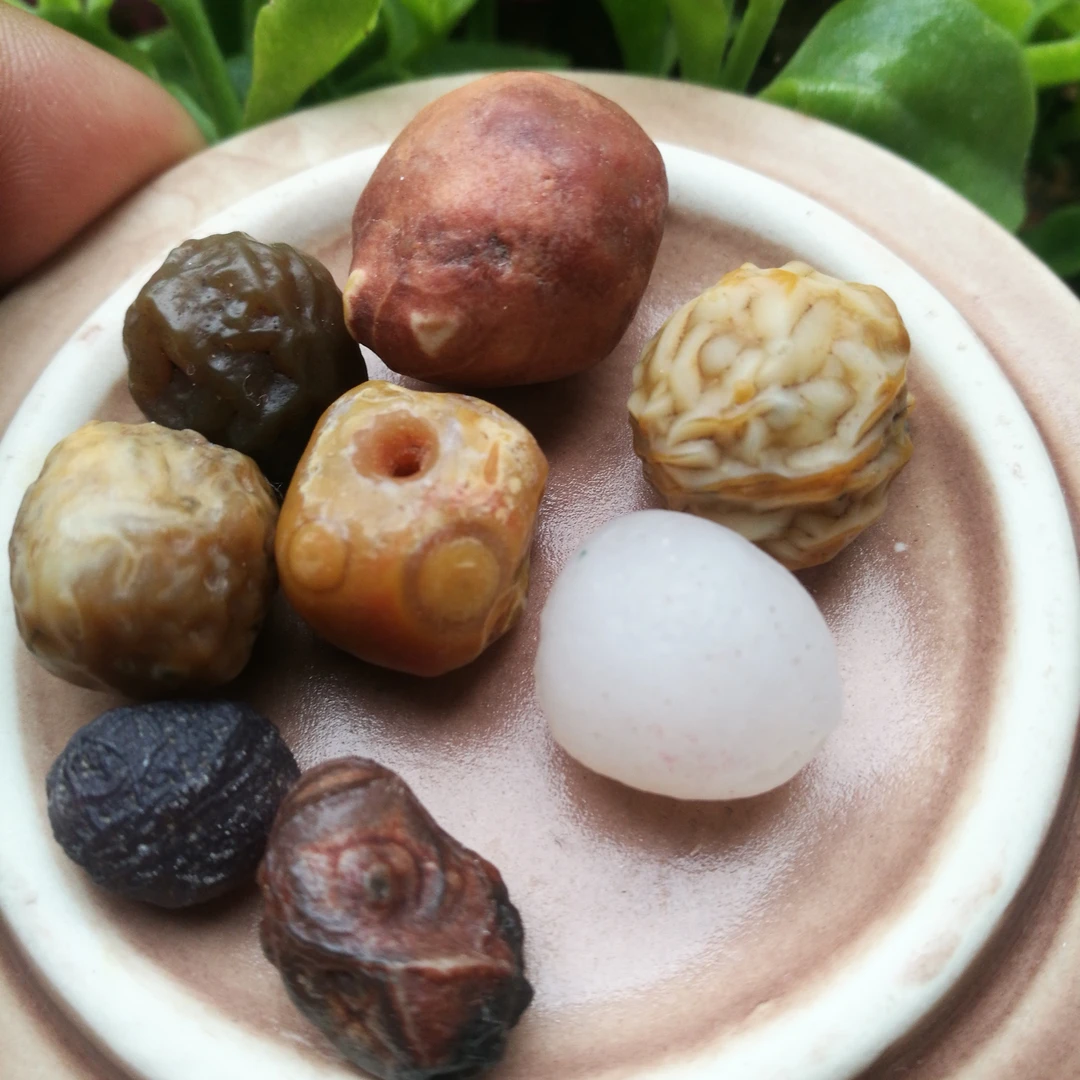 2022湦新款居家阿拉善戈壁流水摆件居家案头摆件玄关公司户外散石