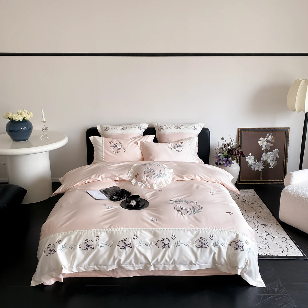 小玲子 跳跳兔 100支新疆长绒棉 工艺款 可爱风 高档 亲肤套件