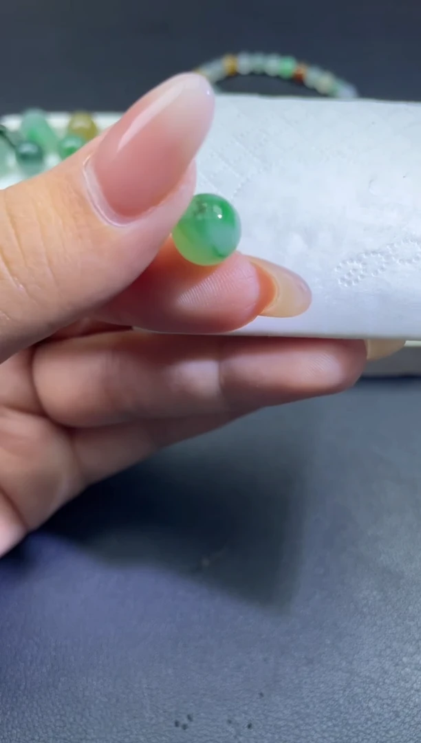 【闪购商品】定制翡翠未镶嵌B271