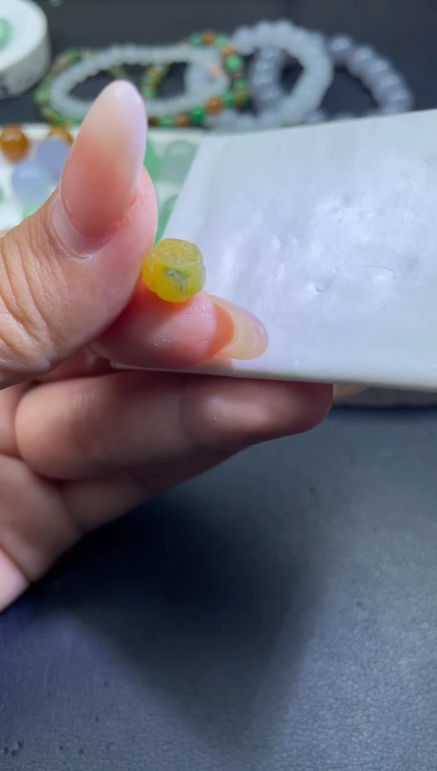 【闪购商品】定制翡翠未镶嵌B235