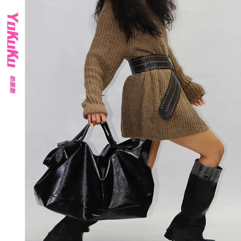 联名秀场慵懒酷飒软踏踏束口多功能大包PU百搭大包时尚休闲