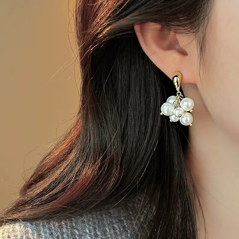 铜合金耳饰 独特串珠流苏珠珠耳环新款气质简约个性精致爆款N2209