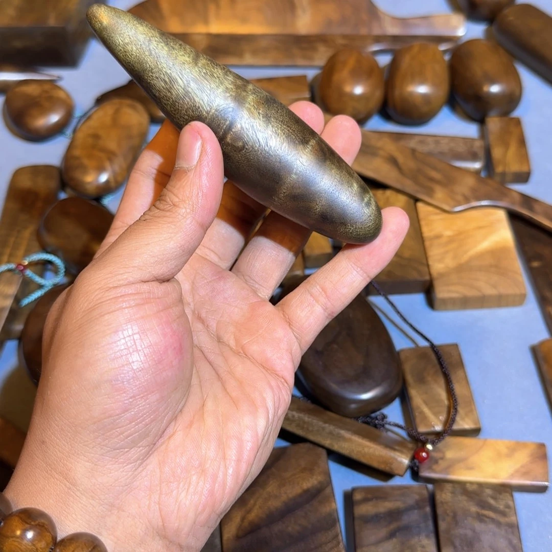 秦**月直播间一物一拍截图