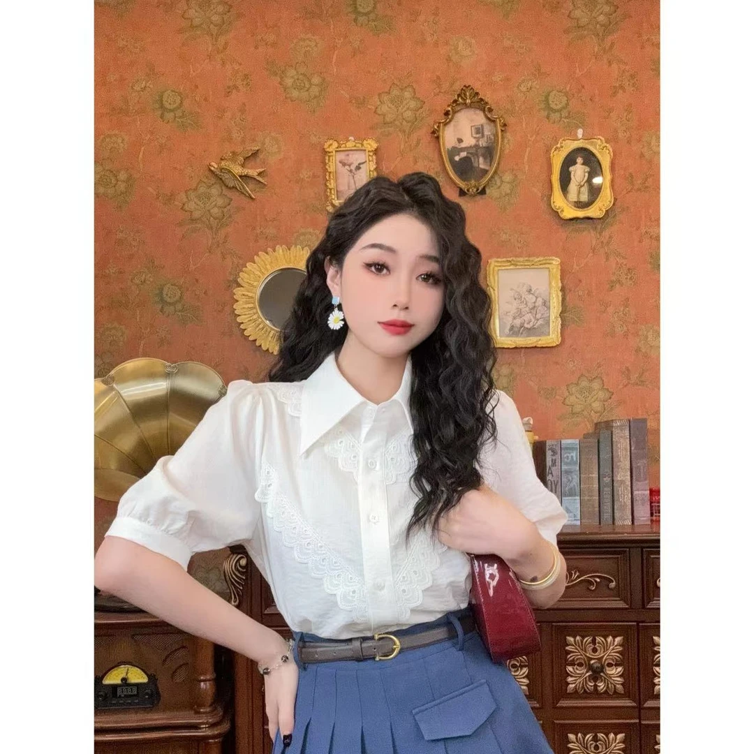 蒋肉肉【盐盐夏至】新款精致显瘦小众复古上衣花边设计00430