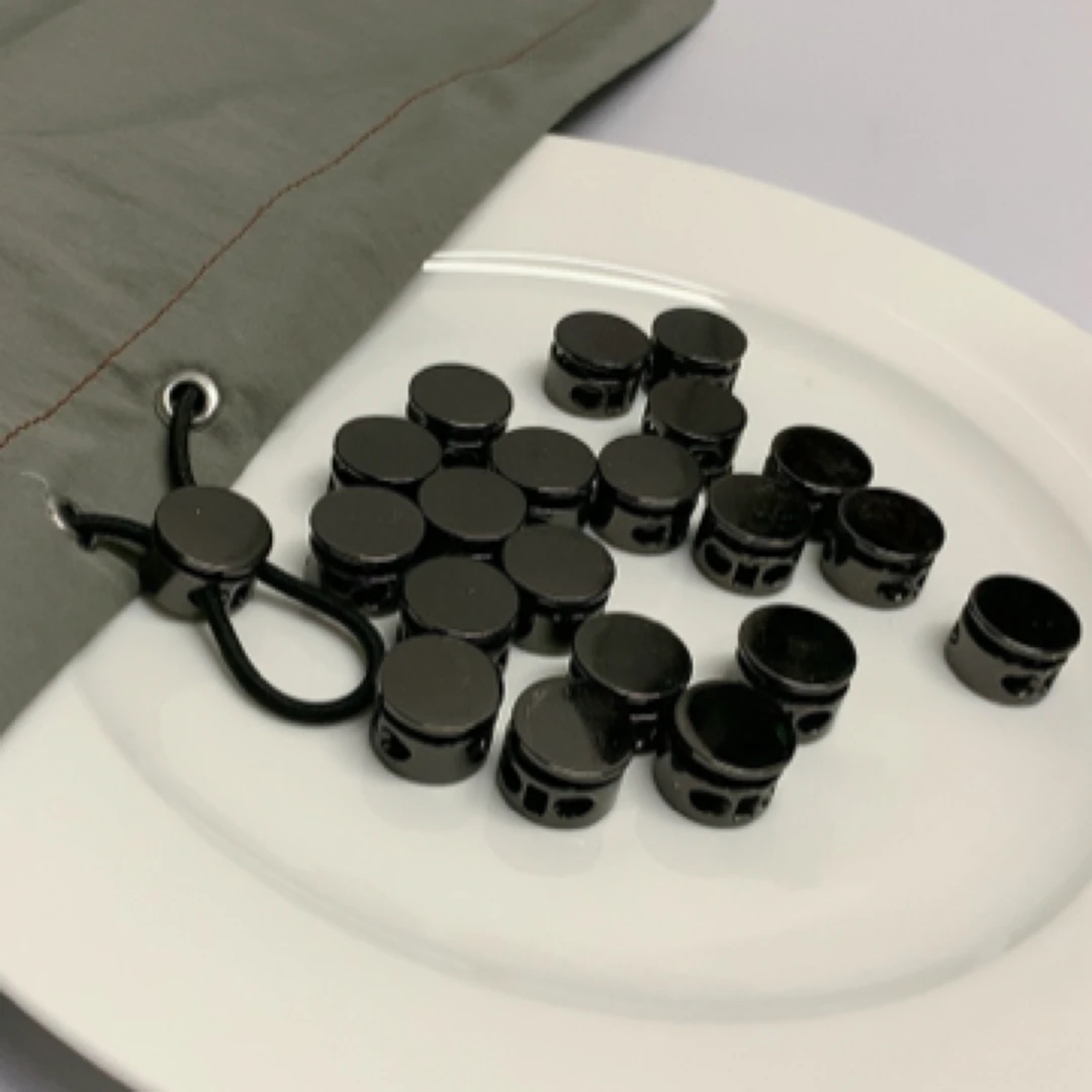 哑光金属枪色1.5厘米弹簧扣12个