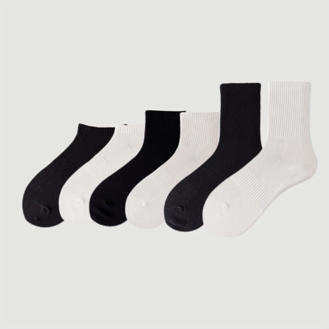 同款网眼袜一双