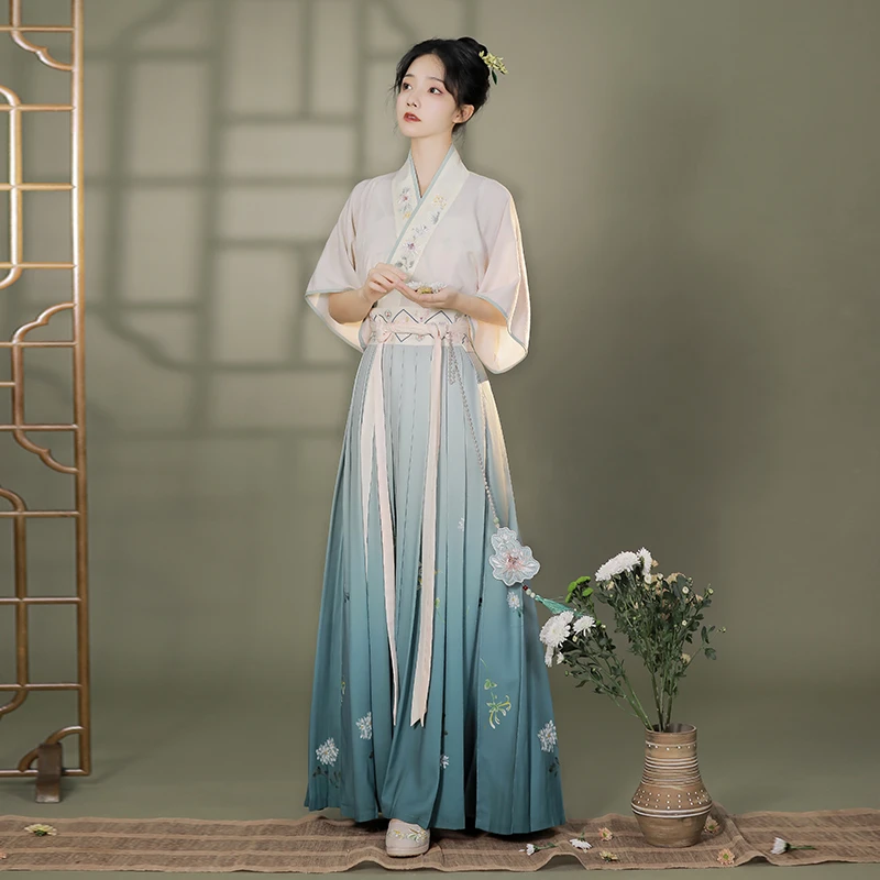 淡如菊 【棉感材质 舒适凉爽不易皱 宋制】清水溪 素雅一片式褶裙