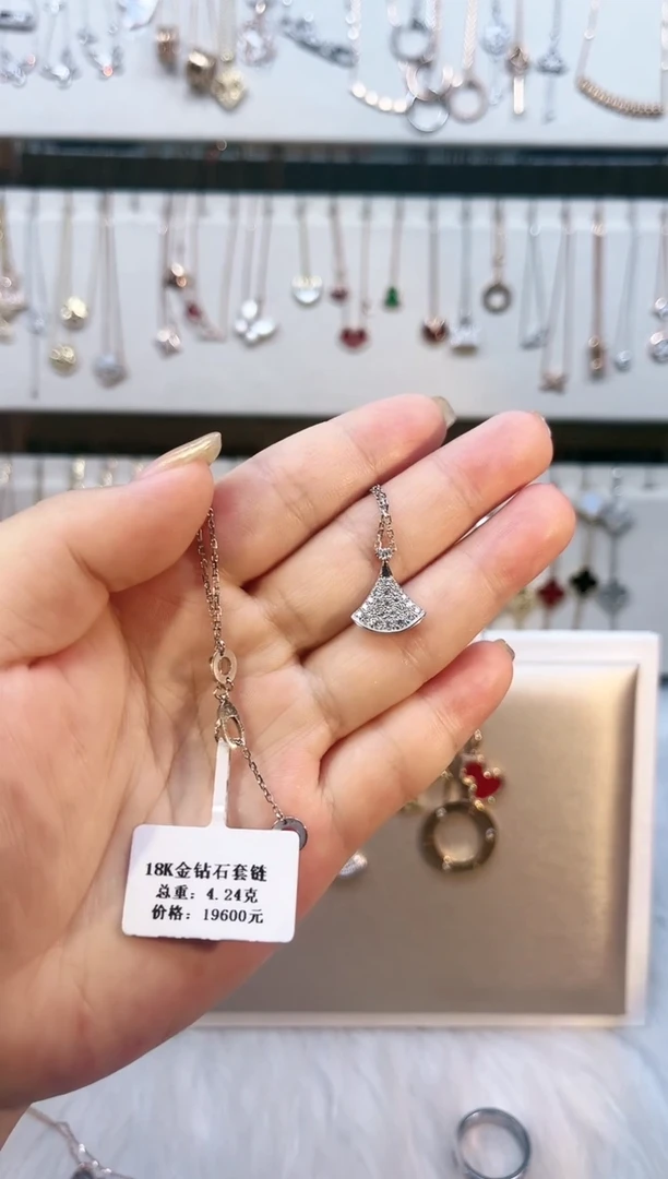 【闪购商品】钻石颈饰18K金镶嵌18K金镶嵌 K玫