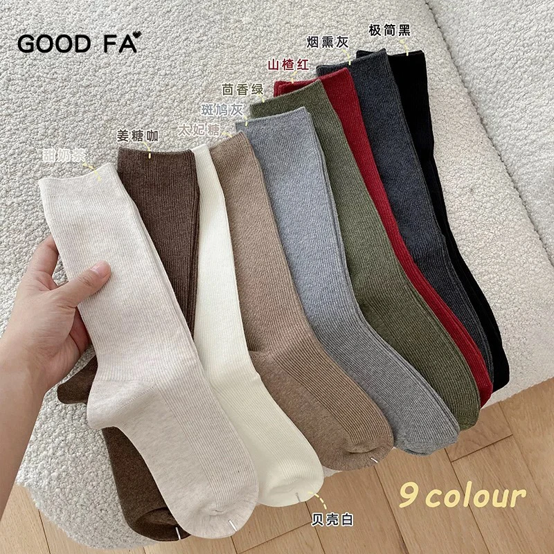 中筒袜配德训鞋，四季ins潮美拉德堆堆长袜秋冬袜
