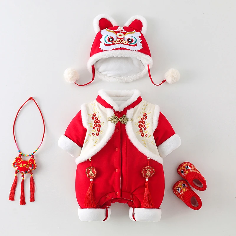 新生儿拜年服国风假两件女包包满月服唐装可爱加绒冬装抓周服汉服