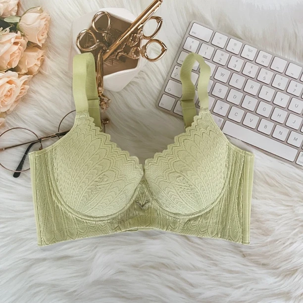 调整型内衣女大胸显小收副乳防下垂外扩矫正无痕薄款文胸罩